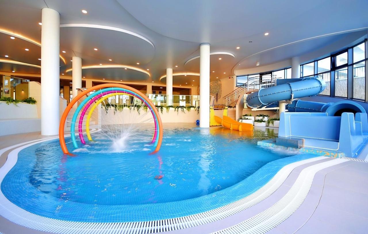 Polanki Aqua Apartamenty Z Basenem I Wellness Idealne Dla Rodzin Kolobrzeg Exterior photo