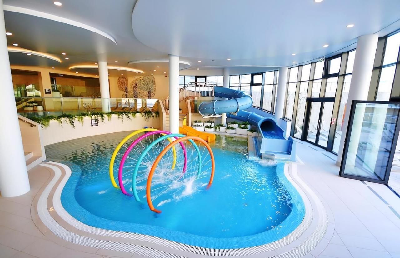 Polanki Aqua Apartamenty Z Basenem I Wellness Idealne Dla Rodzin Kolobrzeg Exterior photo