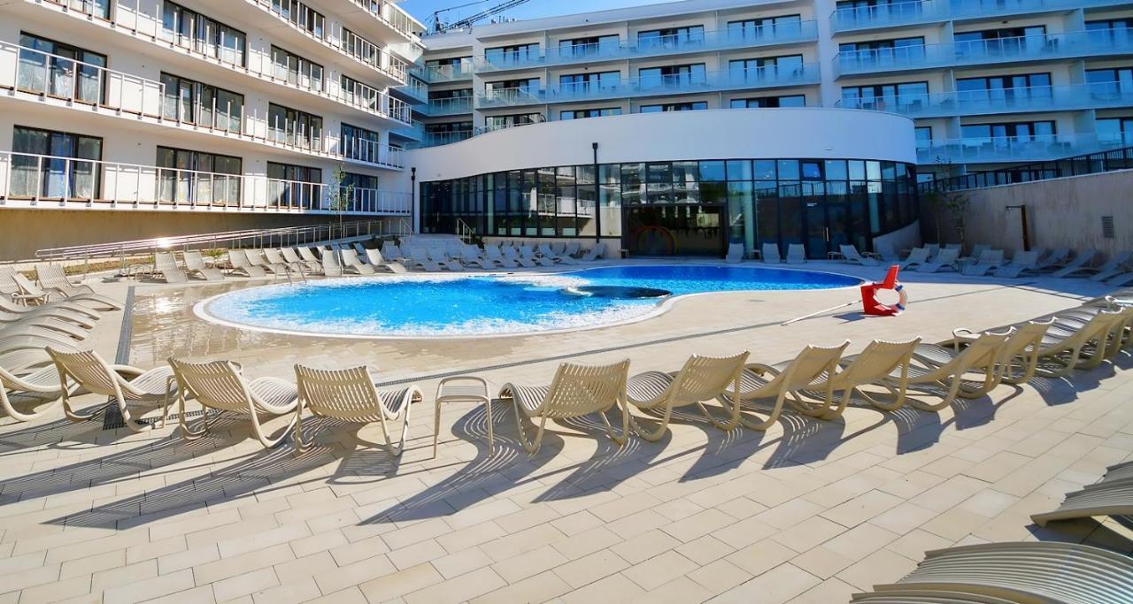 Polanki Aqua Apartamenty Z Basenem I Wellness Idealne Dla Rodzin Kolobrzeg Exterior photo