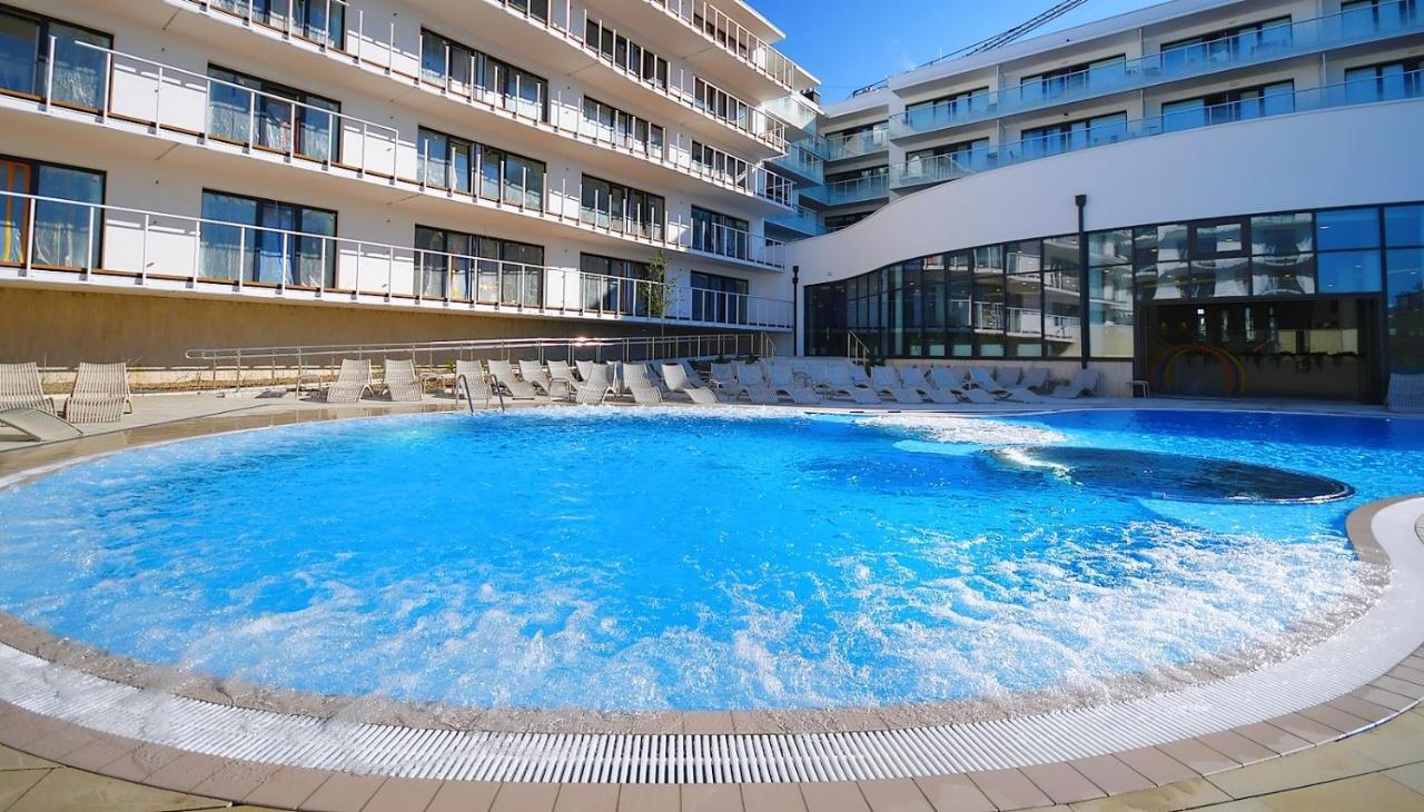 Polanki Aqua Apartamenty Z Basenem I Wellness Idealne Dla Rodzin Kolobrzeg Exterior photo